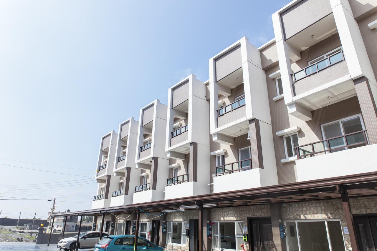 Beyond Home Jiaoxi Exterior photo